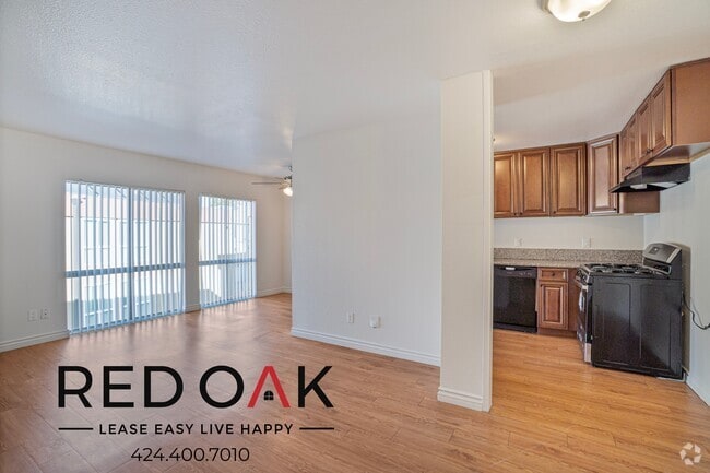 Building Photo - 17830 Sherman Way Rental