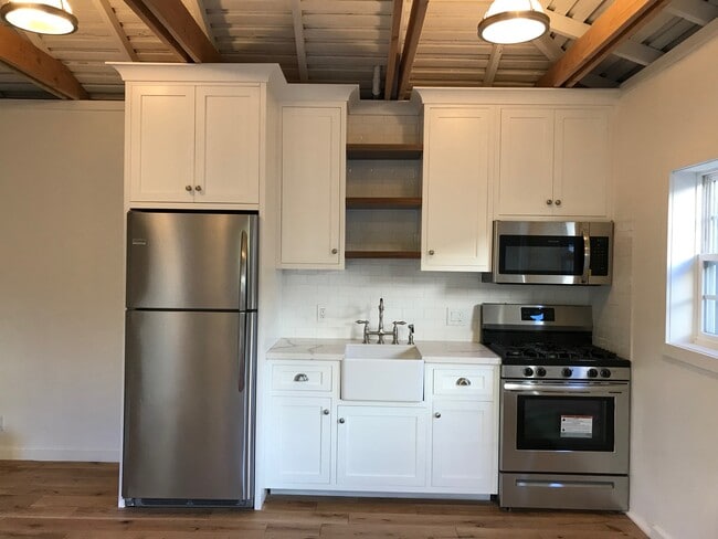 Photo - 2902 Ocean Ave