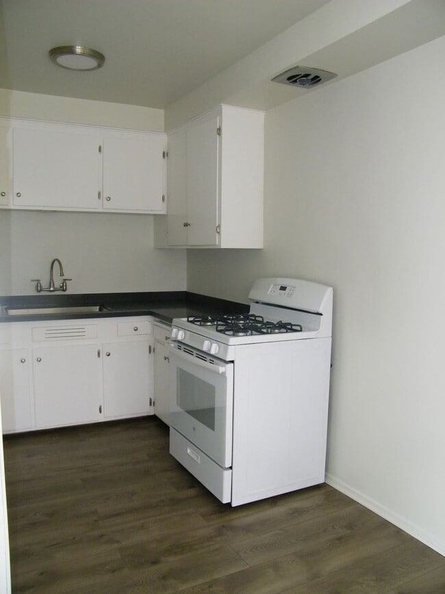 Photo - Great area, 2bed/2bath apartment in West Los Angeles Unit 7013