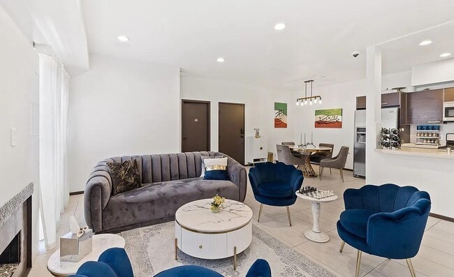 Photo - 1717 Malcolm Ave Unit 302