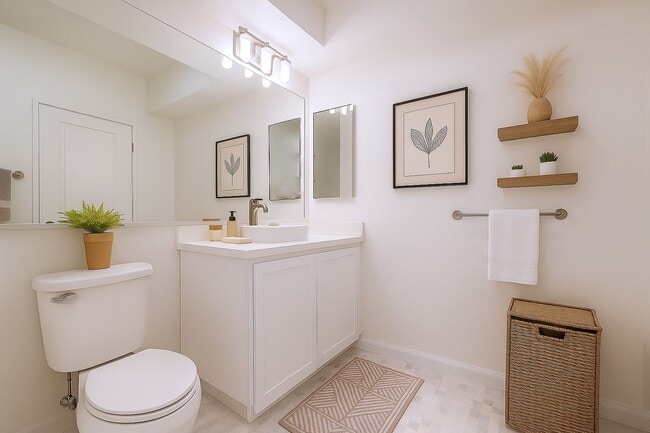 Photo - 3400 Cahuenga Blvd Los Angeles, CA 90068