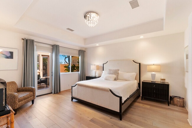 Photo - 79055 Mission Dr W