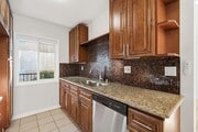 Photo - 14616 Magnolia Blvd