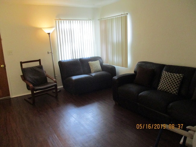 Building Photo - 6177 Montezuma Rd Unit 6177