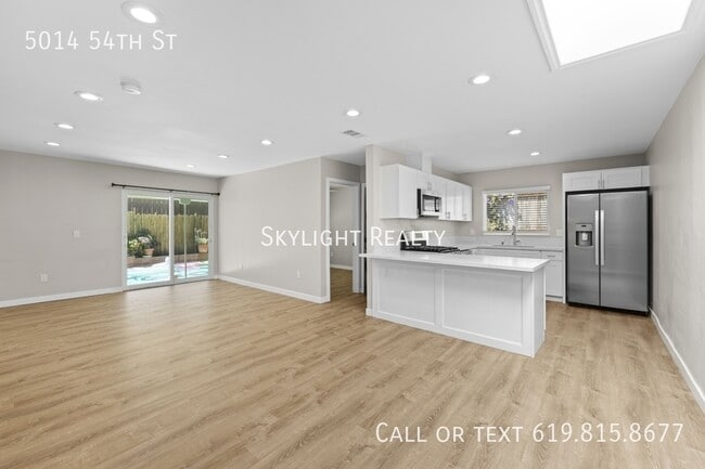 Photo - 5014 54th St