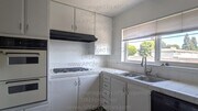 Photo - 1850 W Greenleaf Ave House