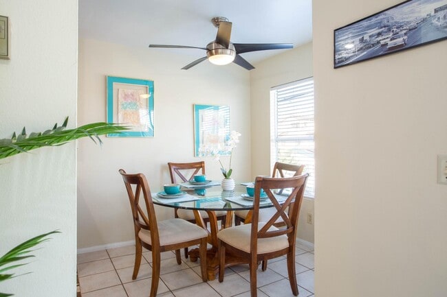 Photo - 4011 Lamont St