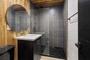 UNIT 1143- available on 3/10 ($2495 - 1139 Bellevue Ave.