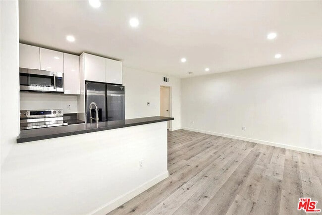 Photo - 5529 Bonner Ave Unit 3