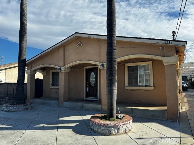 Building Photo - 4234 Center St