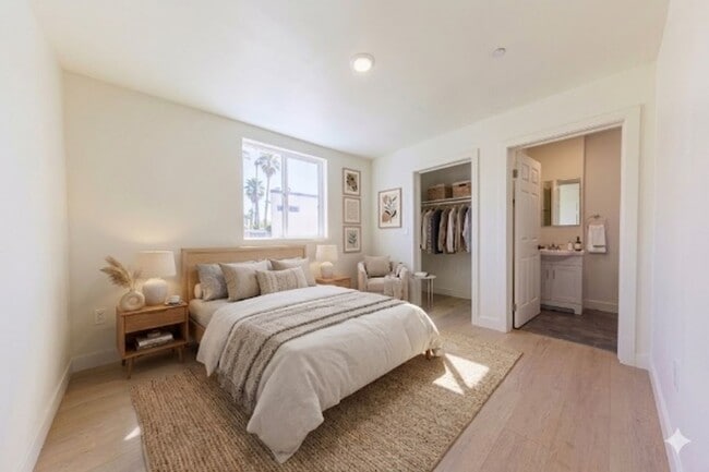 Photo - 1652 Murchison St Unit #1650