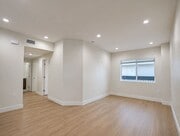 Photo - 14411 Vanowen St Unit 212