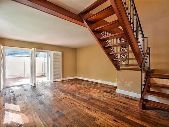 Photo - 256 Juniper Ave