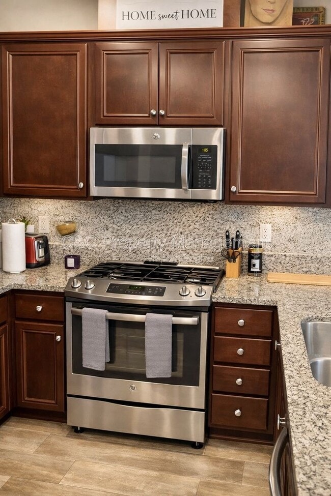 Photo - 40402 Calle Real