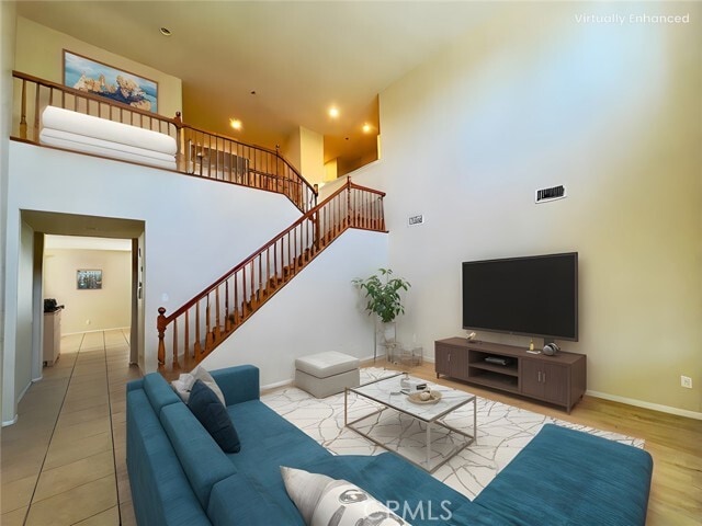 Photo - 17231 Greentree Dr