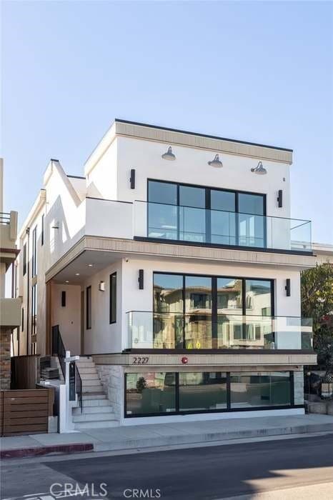 Photo - 2227 Hermosa Ave