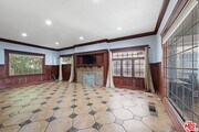 Photo - 1750 W 49th St