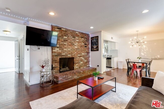 Photo - 7553 Garden Grove Ave