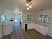 Photo - 828 Hemlock Ave