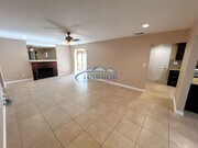 Photo - 227 W Cummings St