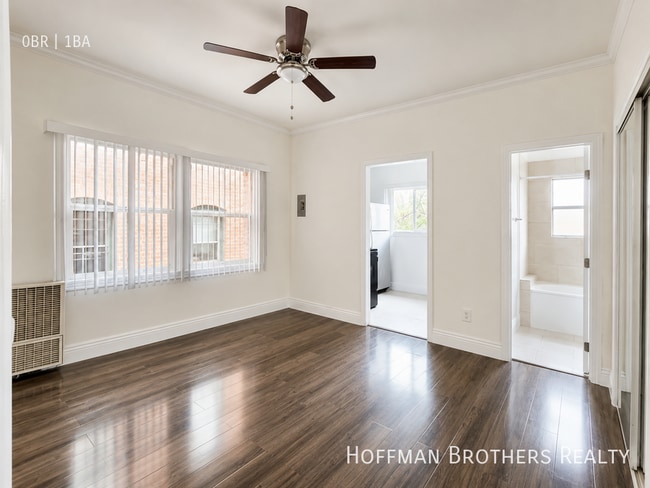 Building Photo - 2743 San Marino St