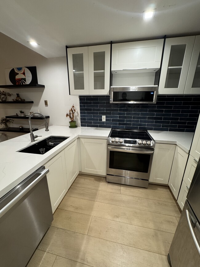 Photo - 4060 Huerfano Ave Unit 326