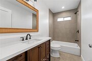 Photo - 14900 Doty Ave