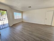 Photo - 3 Bedroom home ready for move in!