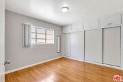 Photo - 1135 E Elk Ave Apartment Unit 3