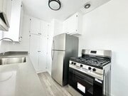 Photo - 1010 N Orange Grove Ave Apartment Unit 1
