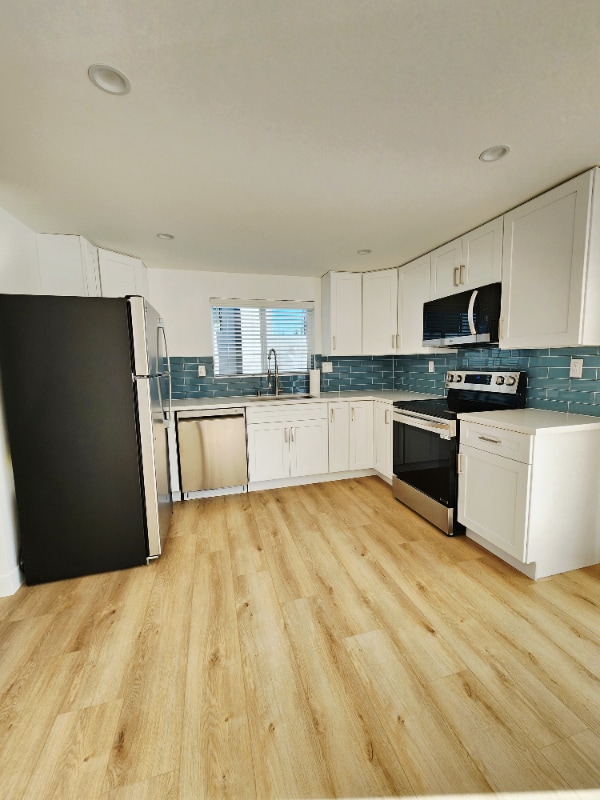 Photo - 2407 Abbot Kinney Blvd Unit 633