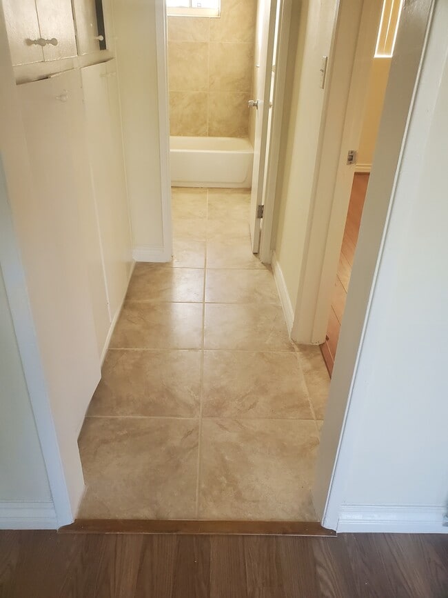 Photo - Commonwealth Apartments