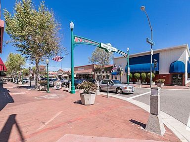 Photo - Lakeside HOA Condo Unit I