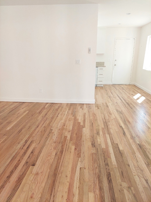 Photo - 6640 Woodman Ave Apartment Unit 3