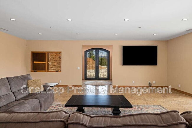 Photo - 3025 Via Viejas