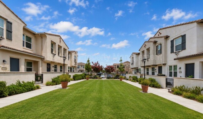 Photo - 14552 Sienna Pl