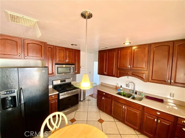 Photo - 16793 Zenda St