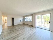 Photo - 2315 S Grand Ave Unit 11