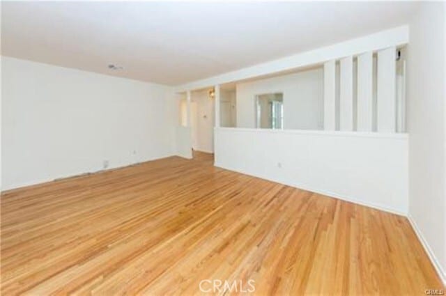 Photo - 15853 Romar St