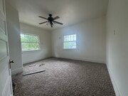 Photo - 409 E Columbia Ave House