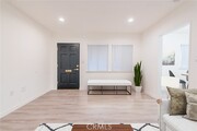 Photo - 11340 Emelita St