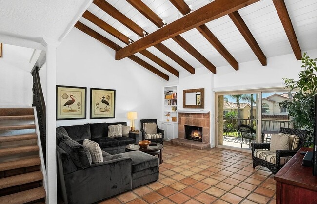 Building Photo - Furnished Ocean-View Townhome for Long-Term Lease – Dana Point