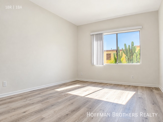 Photo - 3631 Watseka Ave Unit 105