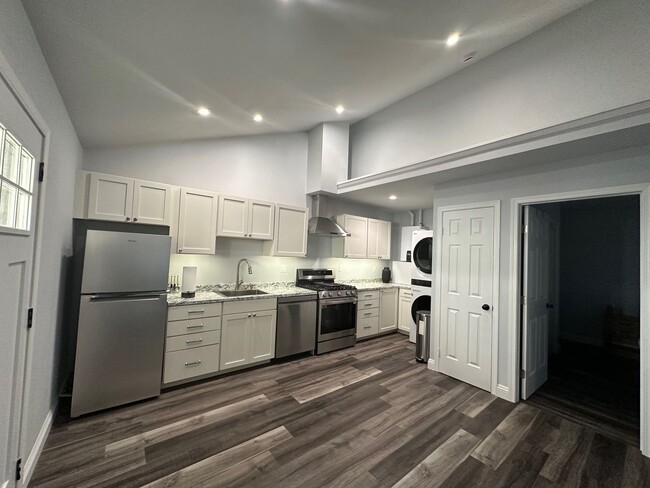 Building Photo - Stunning 1+1 ADU in Agoura Hills Unit A Rental