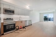 Photo - 856 S Gramercy Dr Unit 603