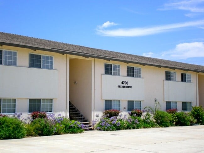 End Unit 2 bedroom, 2 bath Townhouse - End Unit 2 bedroom, 2 bath Townhouse Unit 11