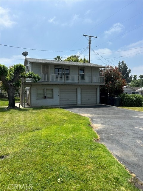 Photo - 690 E Cypress Ave Apartment