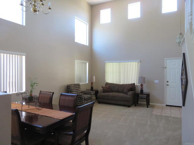 Photo - 822 Kentmere Terrace