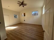 Photo - 1725 Kent St House