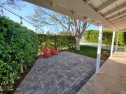 Photo - 10682 Center Dr House